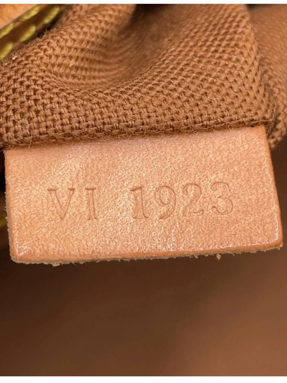 ✅AUTHENTIC✅LOUIS VUITTON ALMA PM - Picture 8 of 14